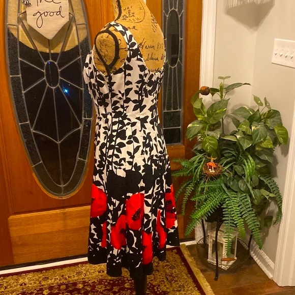 EUC Nine West Dress, Sz 6. - Picture 6 of 8